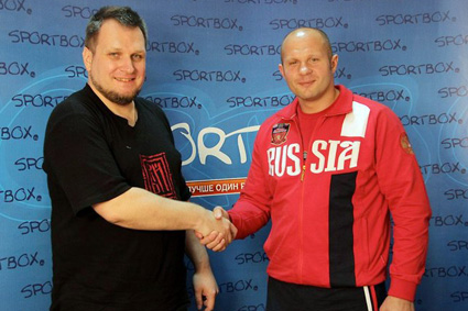 27.05.2011 Федор Емельяненко станет лицом первого национального бренда спортивной одежды - компании FORWARD. 27.05.2011 Федор Емельяненко станет лицом первого национального бренда спортивной одежды - компании FORWARD.