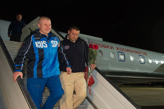 Космонавт Олег Новицкий проходит послеполетную реабилитацию в экипировке FORWARD 