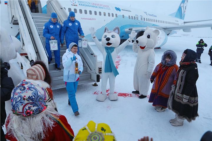 Огонь Универсиады доставили в Норильск Огонь Универсиады доставили в Норильск