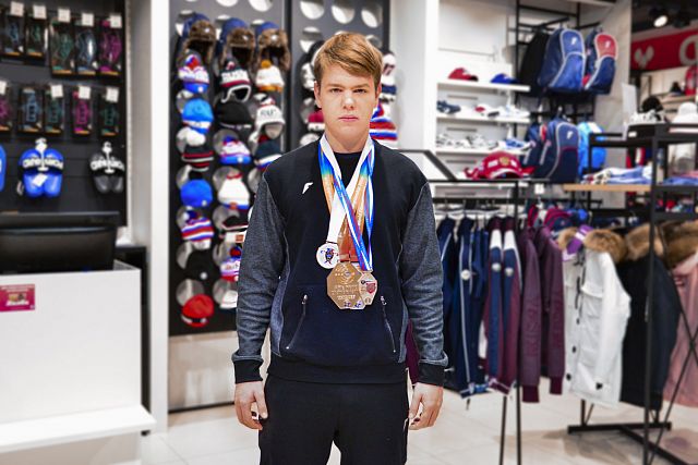 Дмитрий Новиков Дмитрий Новиков