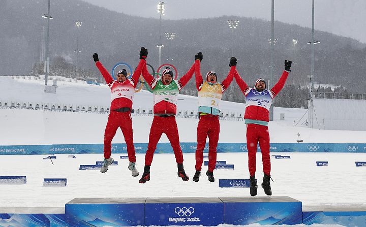 Золото сборной России в Пекине! Золото сборной России в Пекине!