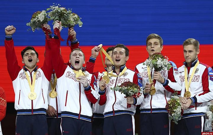 Российские гимнасты выиграли многоборье на ЧМ Экипировка Forward на победителях ЧМ по гимнастике в Штутгарте