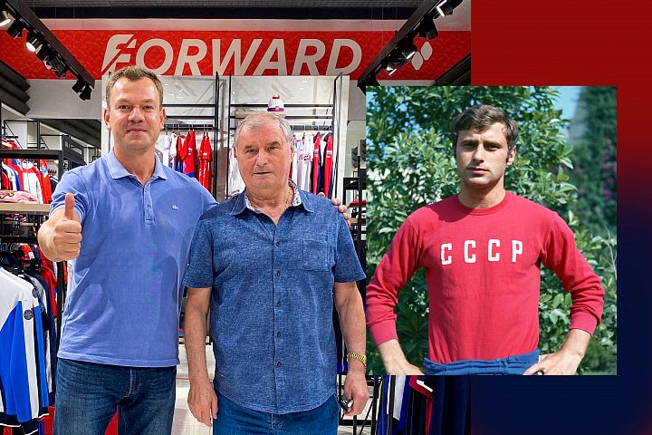 Легендарный Анатолий Бышовец во флагманском магазине Forward!