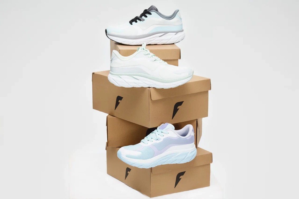 ТОП-5 способов очистить белую подошву кроссовок